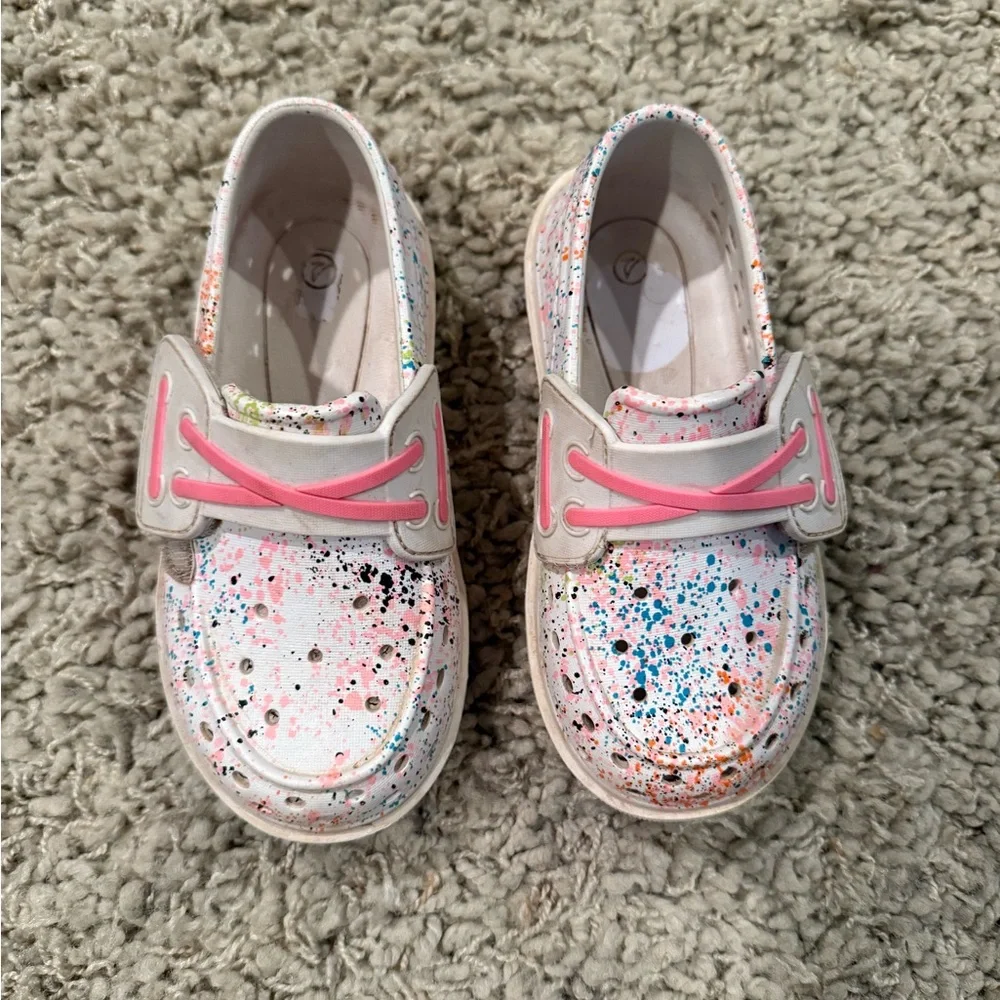 Sperrys Colorful Kids Shoes with Pink Accents